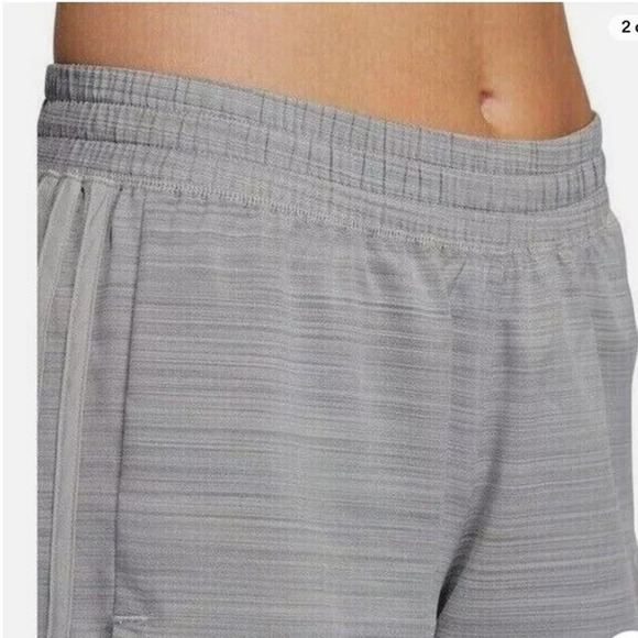 NEW Adidas Womens Pacer Shorts 3 Stripes Gray Athletic Climalite 3" Size Large - Picture 3 of 7